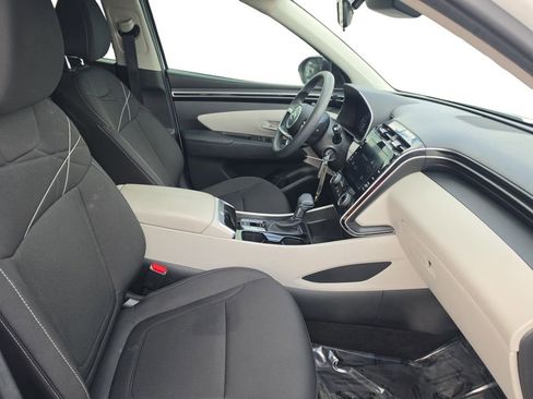 Used 2023 Hyundai Tucson SE FWD image 15