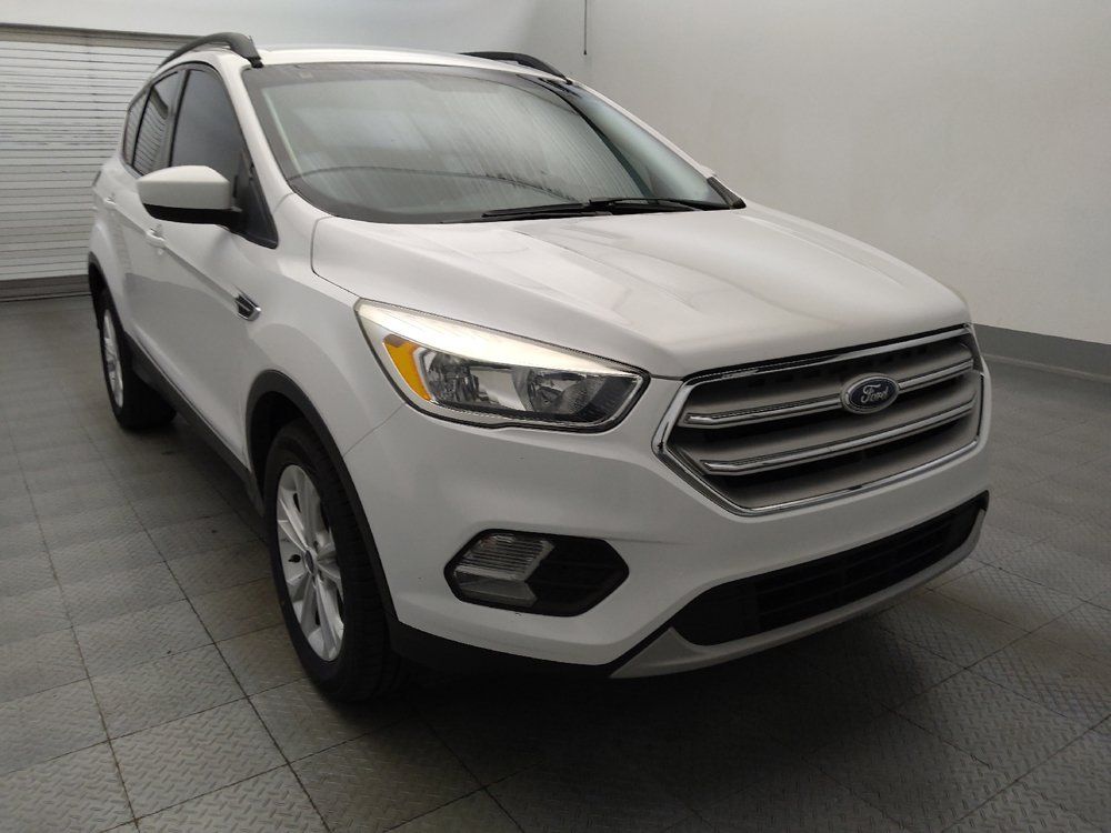 Used 2018 Ford Escape SE FWD image 13