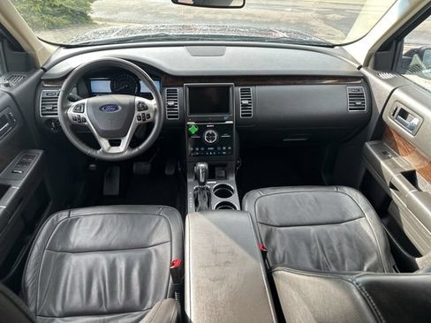 Used 2019 Ford Flex Limited AWD/4WD image 10