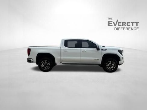 Used 2026 GMC Sierra 1500 AT4 w/ AT4 Premium Package AWD/4WD image 8