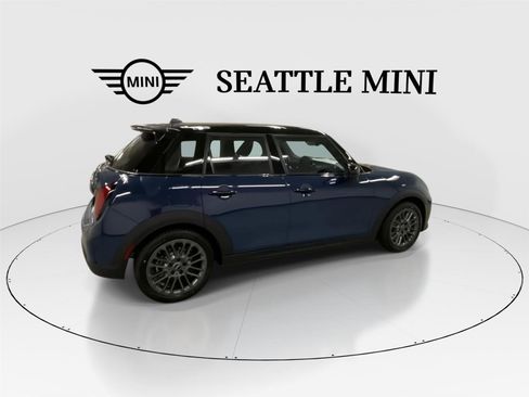 New 2026 MINI Cooper S image 12