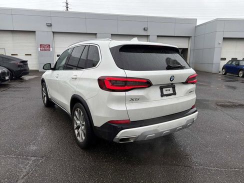 Used 2023 BMW X5 xDrive40i w/ Premium Package image 5