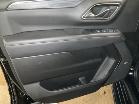 Certified 2022 GMC Yukon SLT w/ SLT Premium Package image 14