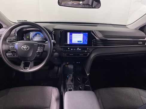 Certified 2025 Toyota Camry LE FWD image 14