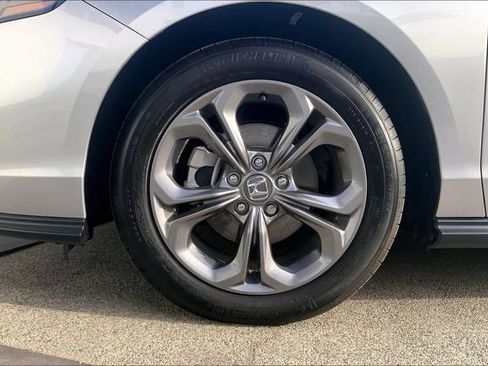 Certified 2024 Honda Accord EX image 10