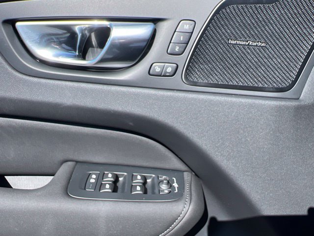 Certified 2026 Volvo XC60 B5 Ultra AWD/4WD image 25