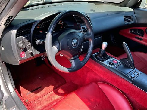 Used 2001 Honda S2000 image 16