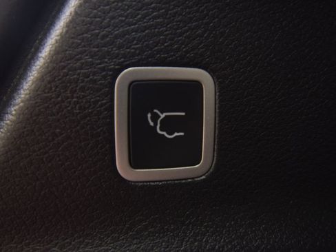 New 2026 Chrysler Pacifica Select image 38