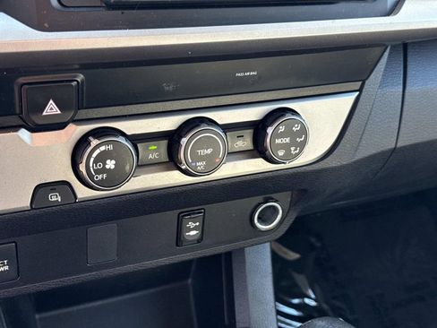 Used 2019 Toyota Tacoma SR5 image 25