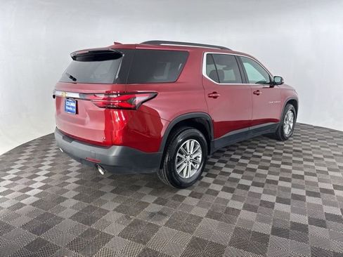 Used 2023 Chevrolet Traverse LT image 6