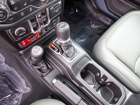 New 2026 Jeep Gladiator Mojave image 22