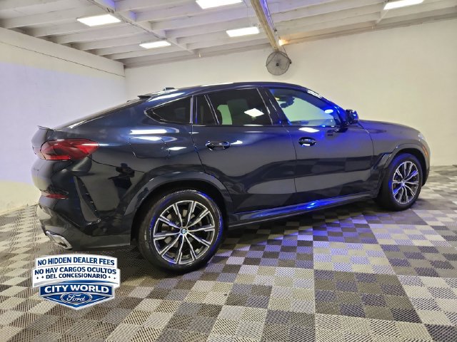 Used 2025 BMW X6 xDrive40i AWD/4WD image 7