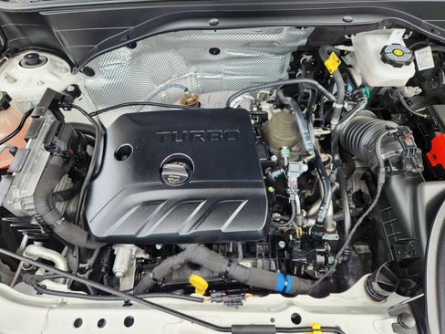 Certified 2025 Chevrolet TrailBlazer LT FWD image 34