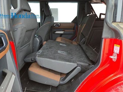Used 2023 Ford Bronco Outer Banks image 16