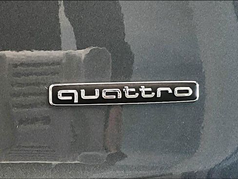 Used 2022 Audi Q5 2.0T Premium Plus image 10