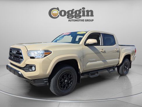 Used 2019 Toyota Tacoma SR5 image 1