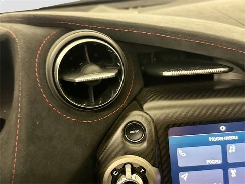 Used 2018 McLaren 720S image 27