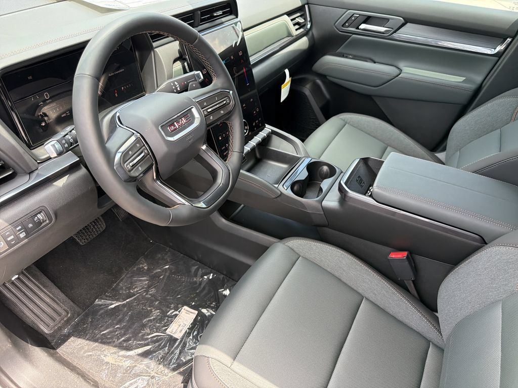 New 2027 GMC Terrain AT4 w/ Technology Package II AWD/4WD image 19