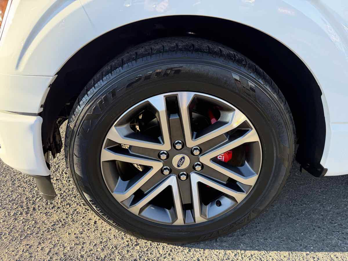 Used 2024 Ford F150 XL w/ Equipment Group 103A High AWD/4WD image 8