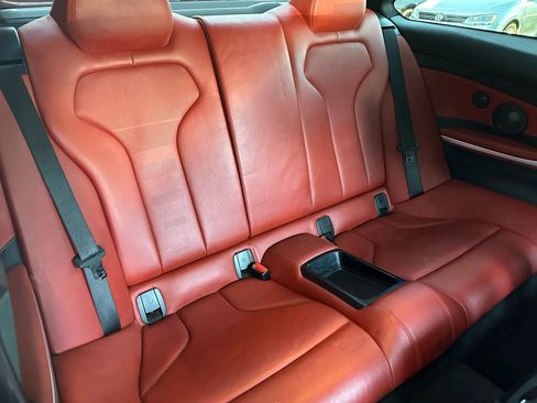 Used 2017 BMW M4 Coupe image 14