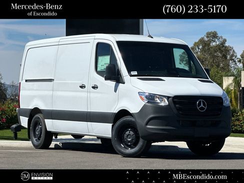 New 2025 Mercedes-Benz Sprinter 2500 image 1