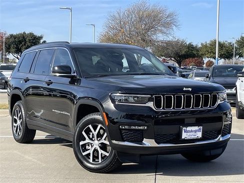 Used 2025 Jeep Grand Cherokee L Limited image 2