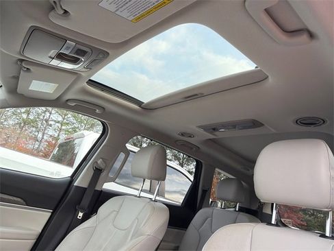 Used 2020 Kia Telluride SX image 33