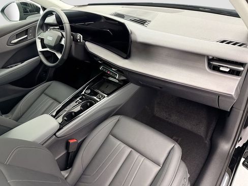 New 2026 Audi Q3 quattro 2.0T image 17