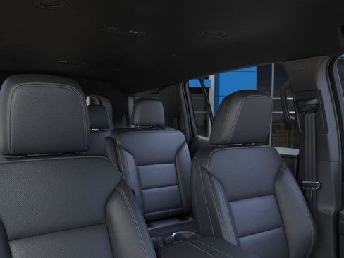 New 2027 Chevrolet Traverse LT AWD/4WD image 24