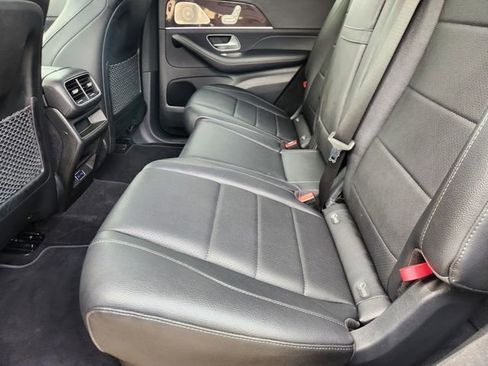 Used 2024 Mercedes-Benz GLE 350 4MATIC w/ 3rd Row Seat Package image 30