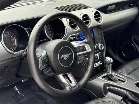 Used 2023 Ford Mustang Premium image 9