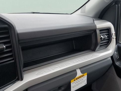 New 2026 Ford F550 4x4 SuperCab Super Duty w/ Snow Plow Prep Package image 26