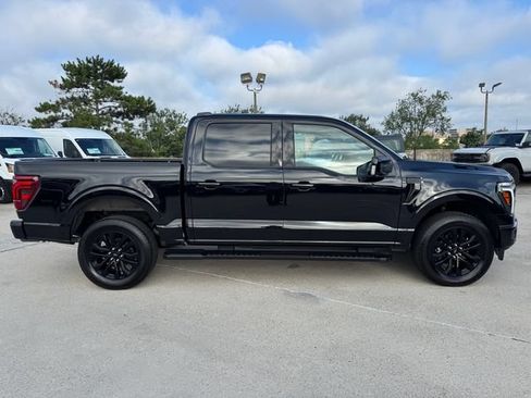 Used 2025 Ford F150 Lariat w/ Equipment Group 502A High AWD/4WD image 4