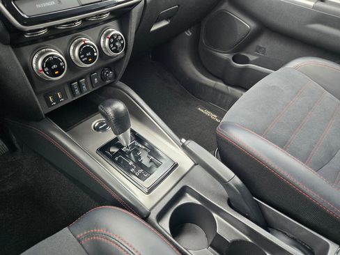 Used 2024 Mitsubishi Outlander Sport AWD image 30