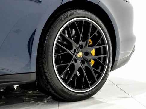 Used 2022 Porsche Panamera Turbo S AWD/4WD image 50