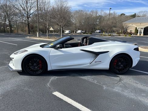 Used 2023 Chevrolet Corvette Z06 w/ LPO, Roadside Safety Package image 23