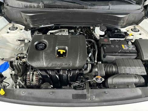 Used 2024 Kia Seltos S AWD/4WD image 28