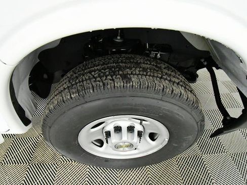 New 2025 Chevrolet Express 3500 Extended w/ Driver Convenience Package image 17