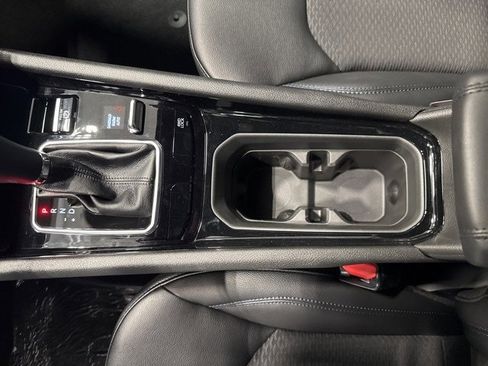 New 2025 Jeep Compass Latitude w/ Sun & Sound Group image 19