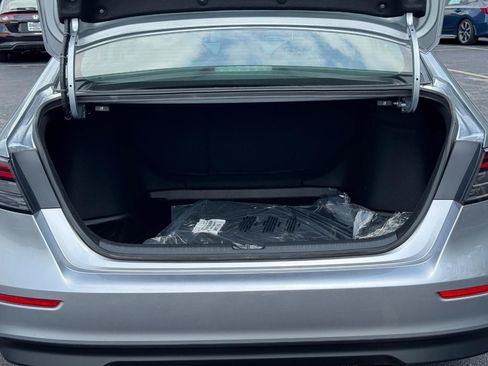 Certified 2024 Honda Accord EX image 5