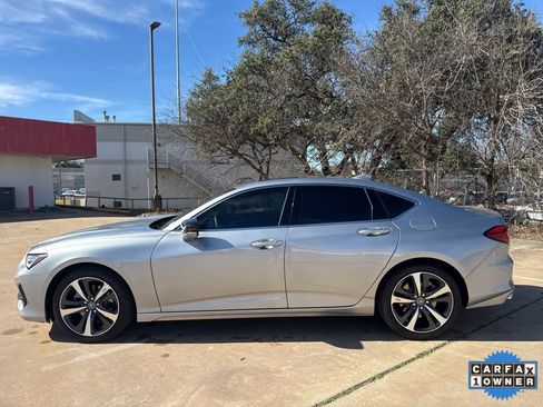 Certified 2025 Acura TLX w/ Technology Package image 8