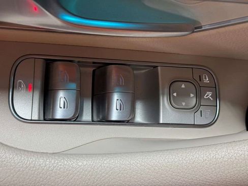 Used 2023 Mercedes-Benz GLE 350 4MATIC image 21