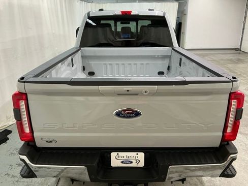 New 2026 Ford F250 Lariat w/ Tremor Off-Road Package AWD/4WD image 4