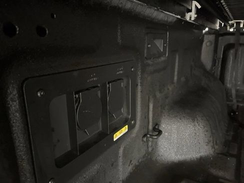 Used 2024 Ford Ranger Lariat w/ FX4 Off-Road Package image 25