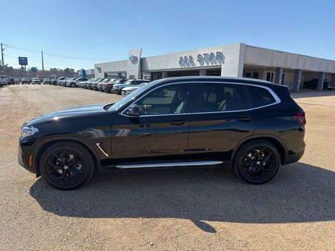Used 2023 BMW X3 sDrive30i w/ Convenience Package image 2