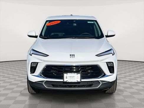 Used 2025 Buick Encore GX Preferred image 2