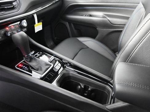 New 2026 Jeep Compass Limited image 31