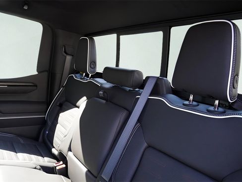 New 2026 GMC Sierra 1500 AT4X w/ AT4X AEV Edition image 33