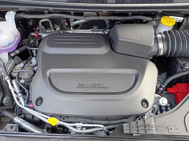 New 2027 Chrysler Pacifica Select FWD image 24