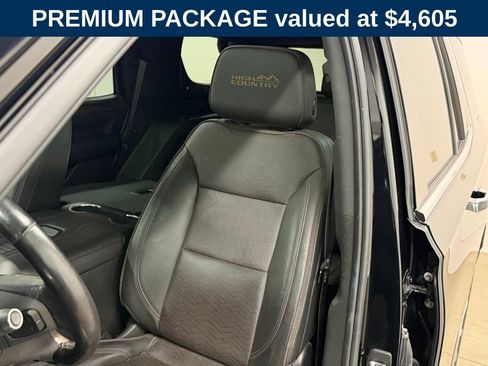 Used 2021 Chevrolet Tahoe High Country w/ Premium Package image 2